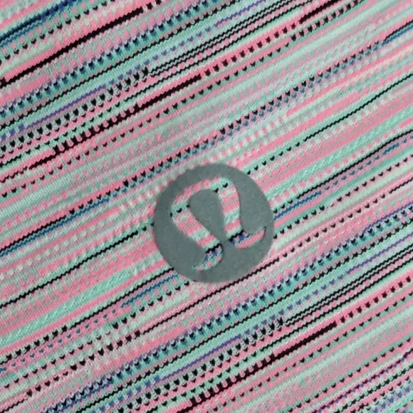 Lululemon Wunder Under Pant III Luxtreme Cyber Stripe Flash Light Menthol Size 2 - Picture 9 of 11
